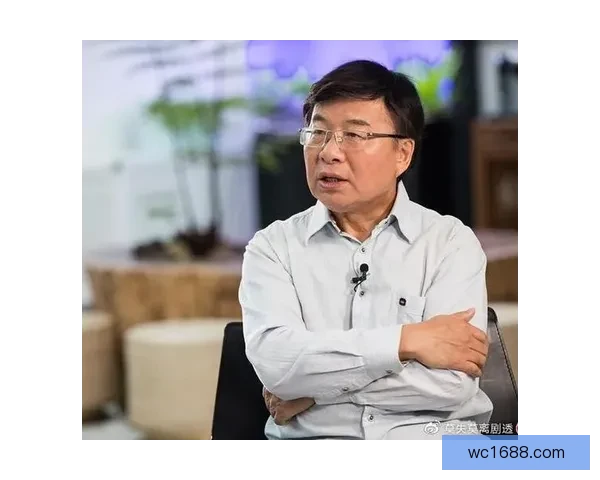 韩乔生评曼联两年烧六亿打水漂百年豪门基业或就此沉沦警钟长鸣中